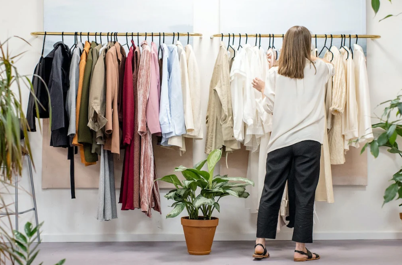 Building a Capsule Wardrobe With SSSTEIN Essentials